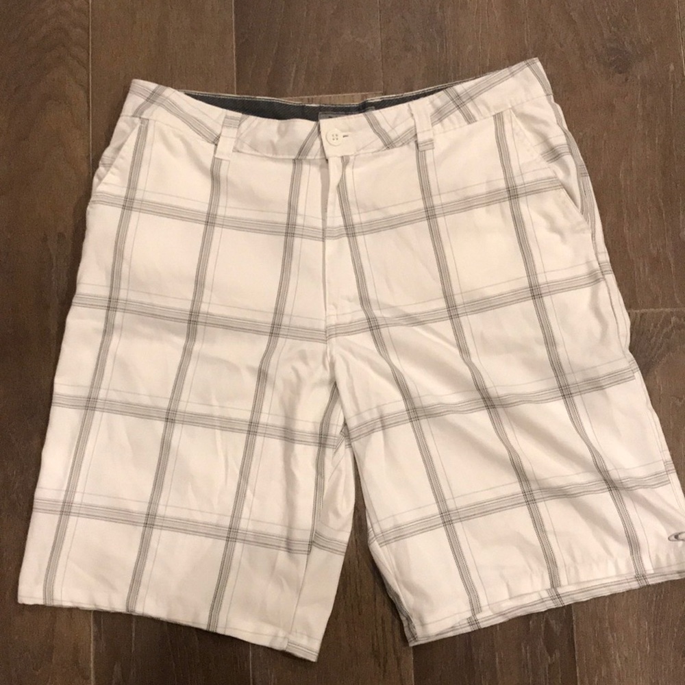 Men’s O’Neill plaid shorts